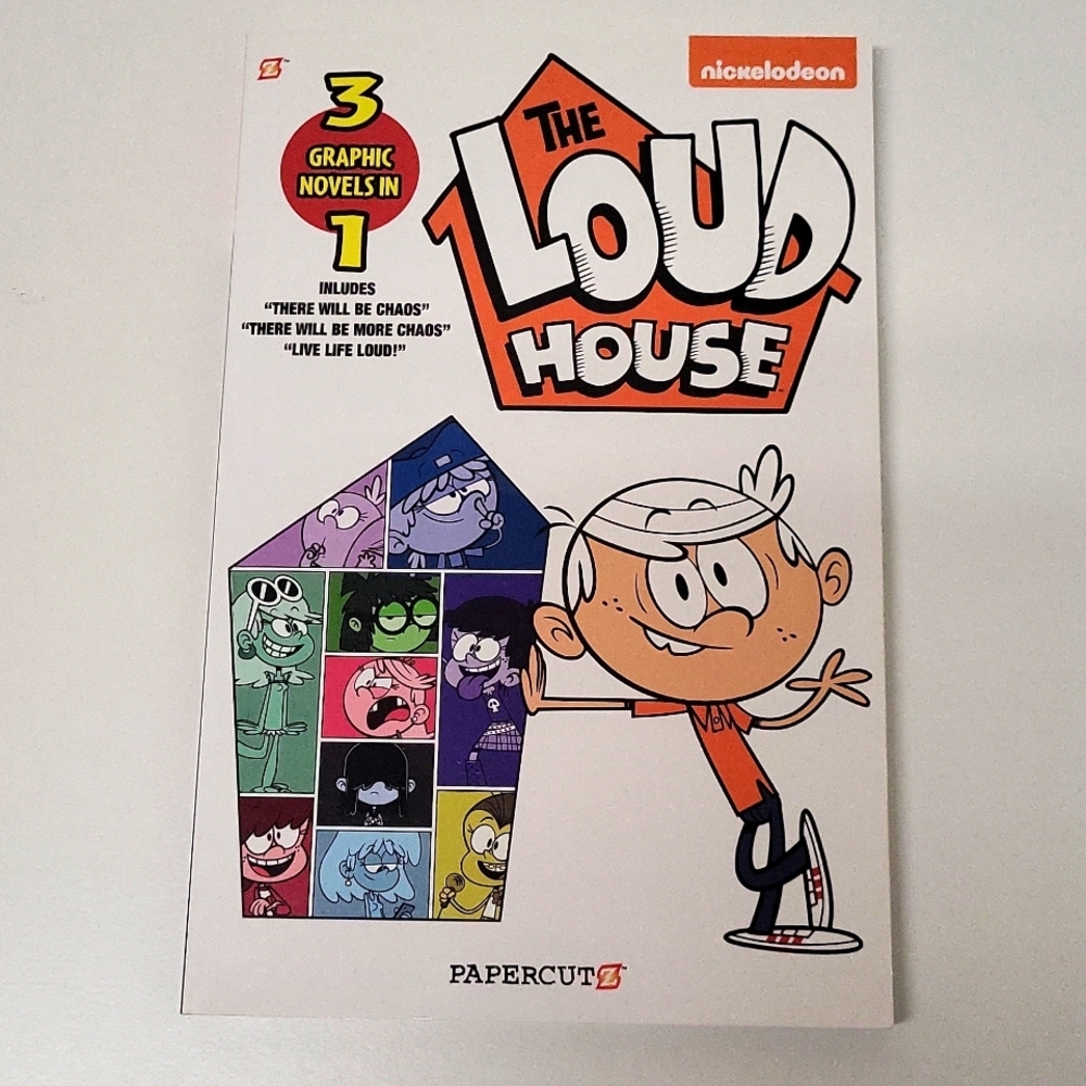 Nickelodeon The Loud House 3 in 1 Graphic Novel Softcover Book.